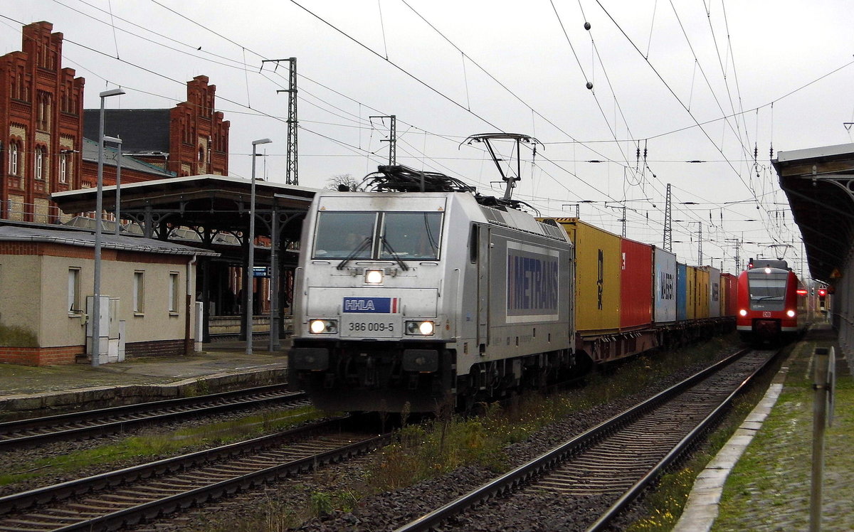 Am 10.11.2017 kam die  386 009-5 von METRANS aus Richtung Magdeburg nach Stendal und fuhr weiter in Richtung Wittenberge .