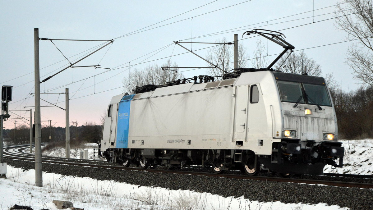 Am 11.02.2021 kam die 186 298-6 von der LTE Netherlands B.V. ( Railpool) aus Richtung Wittenberge und fuhr weiter in Richtung Stendal .  (Schön Gruß an den TF )