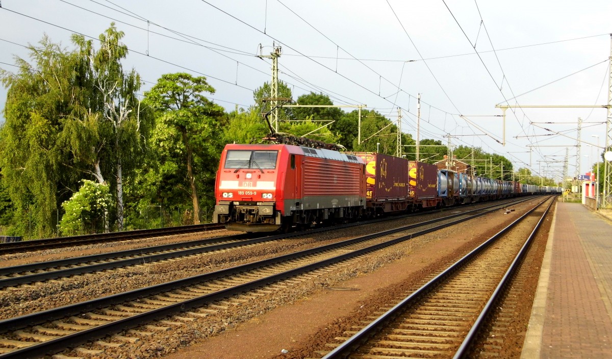 Am 11.06.2015 kam die 189 059-9 von der DB aus Richtung Magdeburg nach Niederndodeleben und fuhr weiter in Richtung Braunschweig .