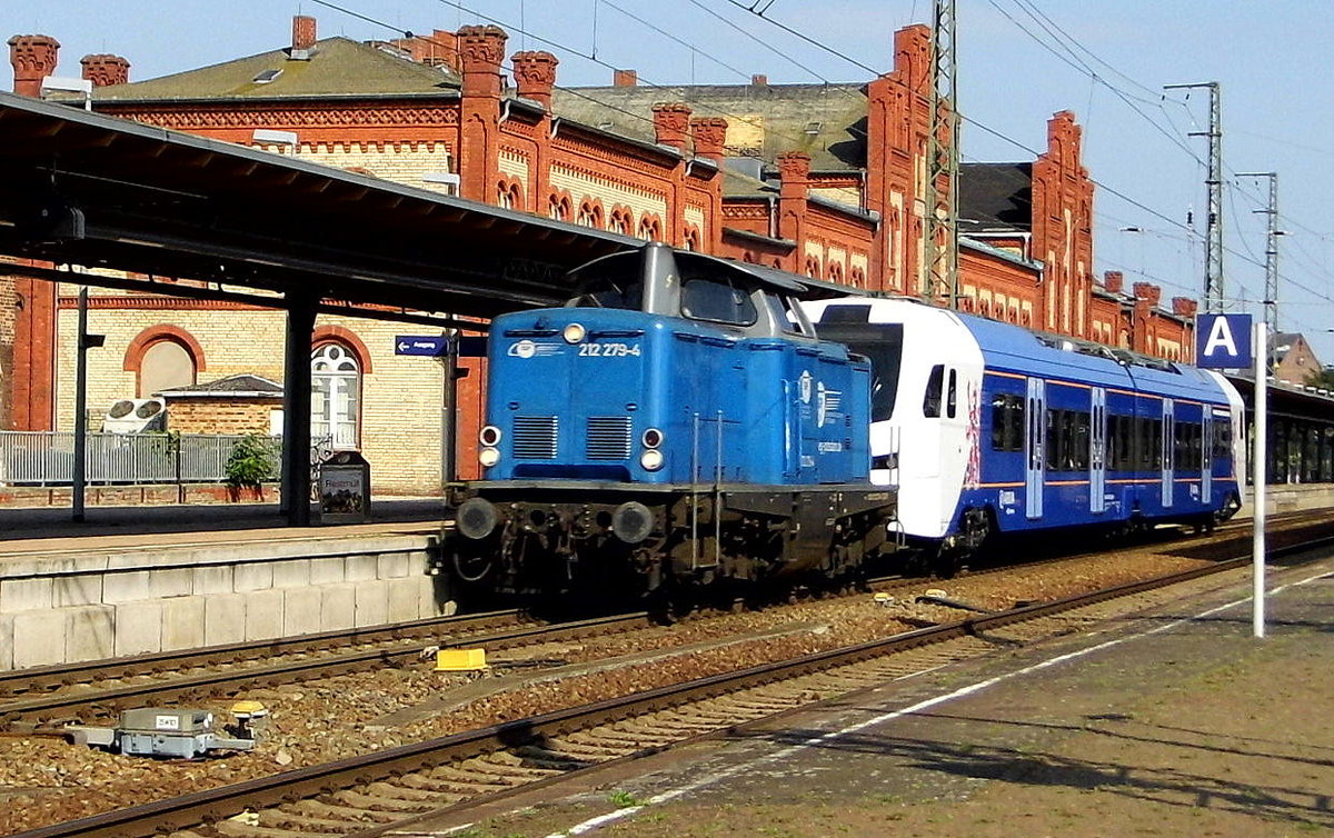 Am 11.09.2016 kam die 212 279-4 von der EGP  aus Richtung Berlin nach Stendal und fuhr weiter in Richtung Hannover .