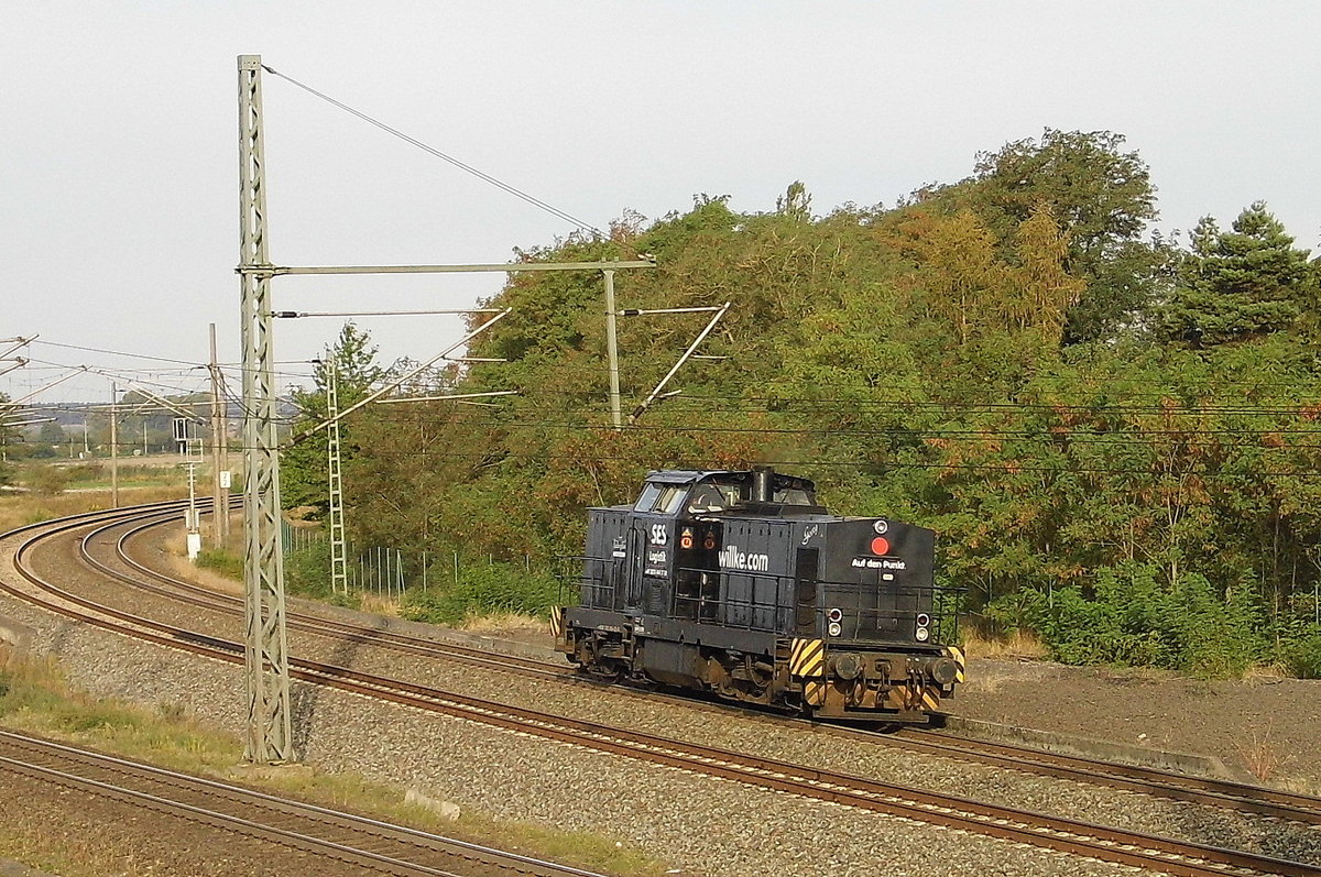 Am 11.09.2018 kam die  293 005-5 von der SES Logistik GmbH, [Name: Georg] aus Richtung Stendal und fuhren weiter in Richtung Wittenberge .