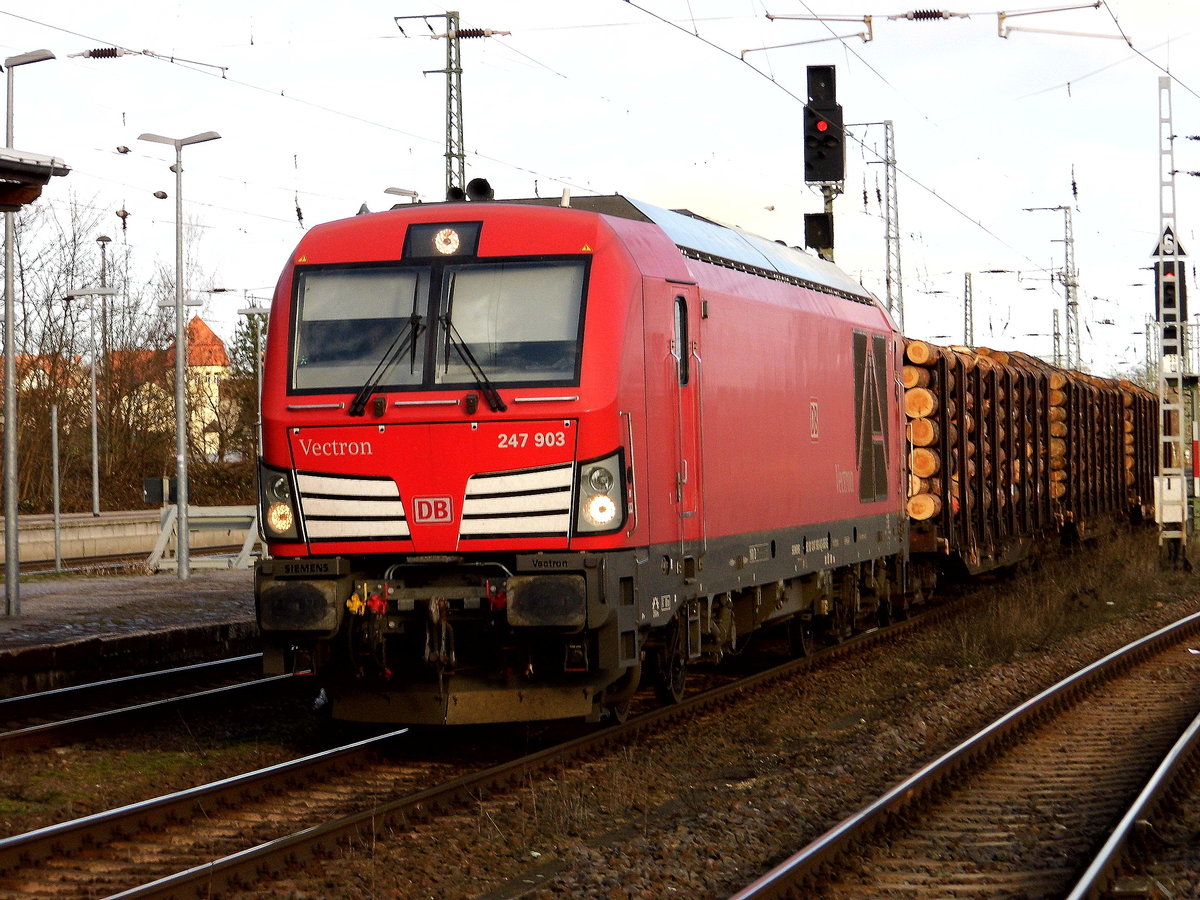 Am 12.02.2019 kam die 247 903-8 [Name Joschi] von DB Cargo Deutschland AG,( SIEAG) aus Richtung Magdeburg nach Stendal und fuhr weiter in Richtung Braunschweig .