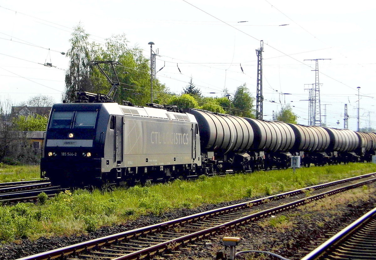 Am 12.05.2017 kam die 185 564-2 von der CTL Logistics GmbH, (MRCE Dispolok) aus Richtung Salzwedel nach Stendal und fuhr weiter in Richtung Berlin .