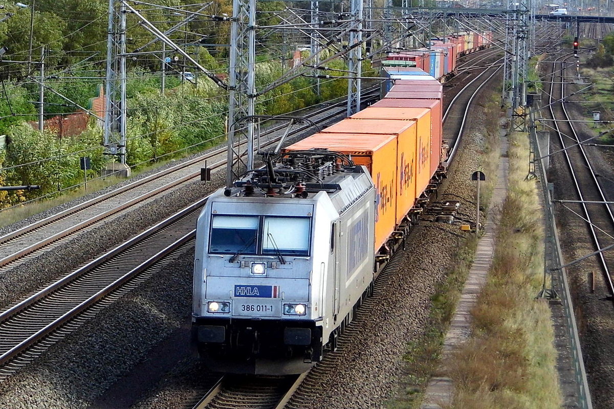 Am 12.10.2017 kam die 386 011-1 von METRANS   aus Richtung Stendal und fuhr weiter in Richtung Salzwedel .