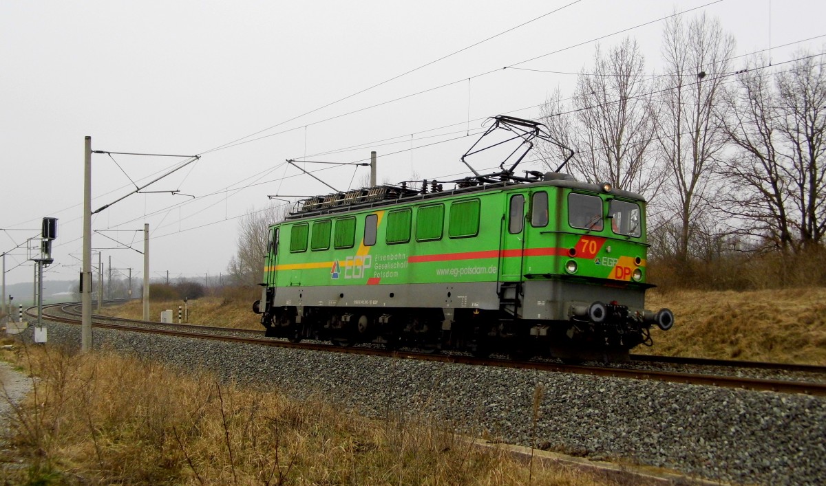 Am 13.02.2015 kam die 142 103-1 DP 70 von der EGP aus Richtung Wittenberge und fuhr nach Stendal .