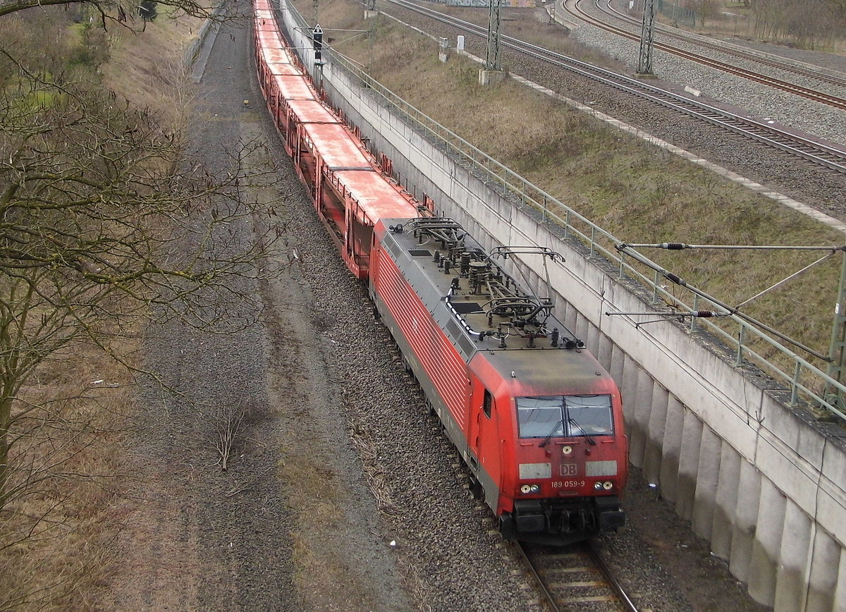 Am 13.03.2017 kam die 189 059-9 von der   DB Cargo Deutschland AG,  aus Richtung Braunschweig nach Stendal .