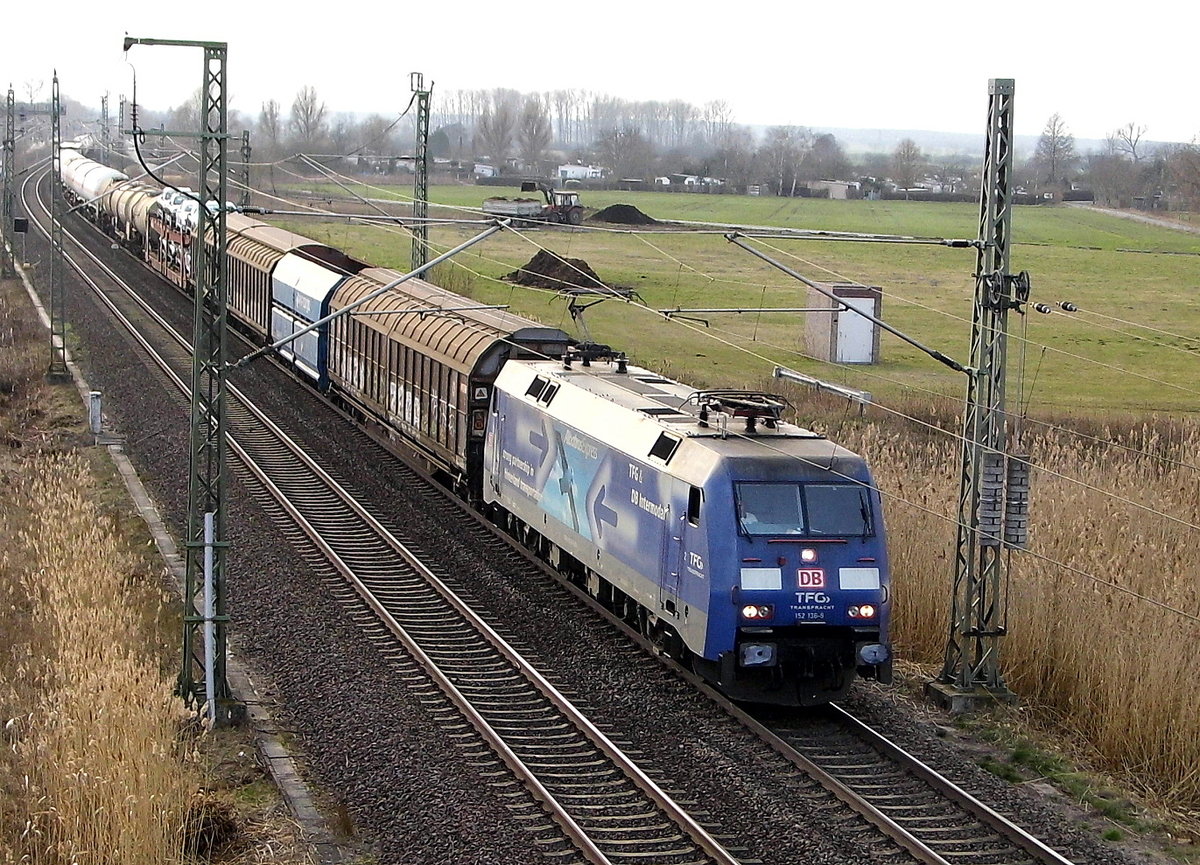 Am 14.03.2017 kam die 152 136-8 von der  DB Cargo Deutschland AG , aus Richtung Braunschweig nach Stendal .