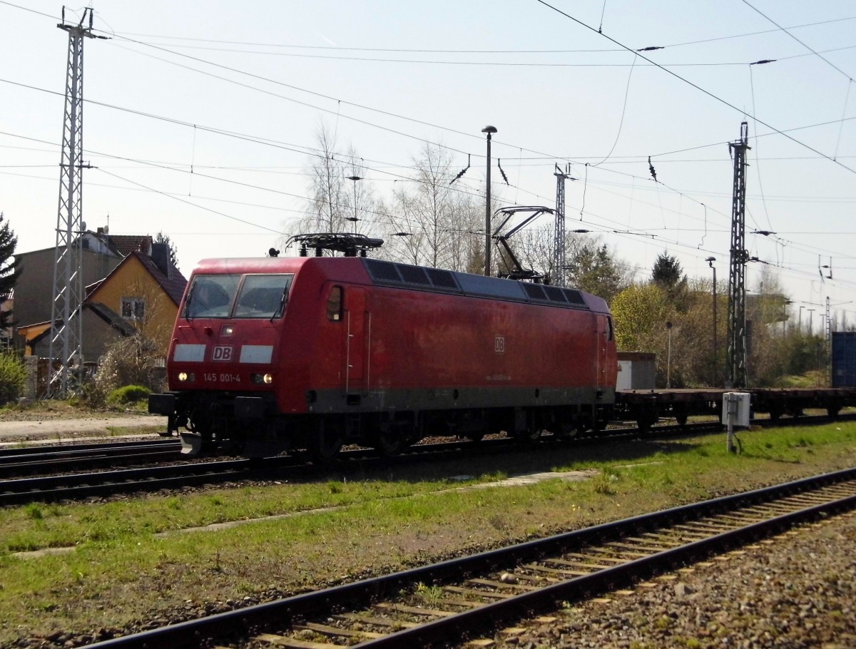 Am 15.04.2015 kam die 145 001-4 von der DB aus Richtung Hannover nach Stendal und fuhr weiter in Richtung Magdeburg .