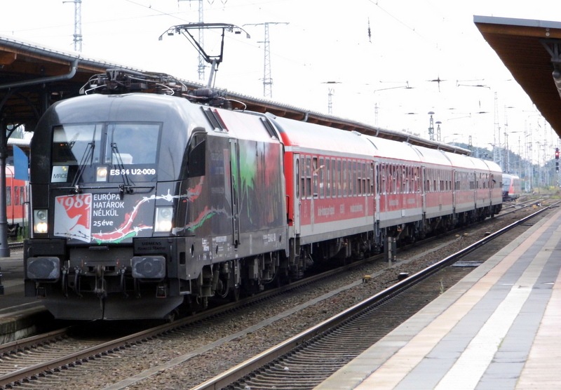 Am 15.08.2014 kam 182 509 (ES 64 U2-009)von der MRCE aus Richtung Hamburg  nach Stendal und fuhr weiter in Richtung Salzwedel nach Berlin.