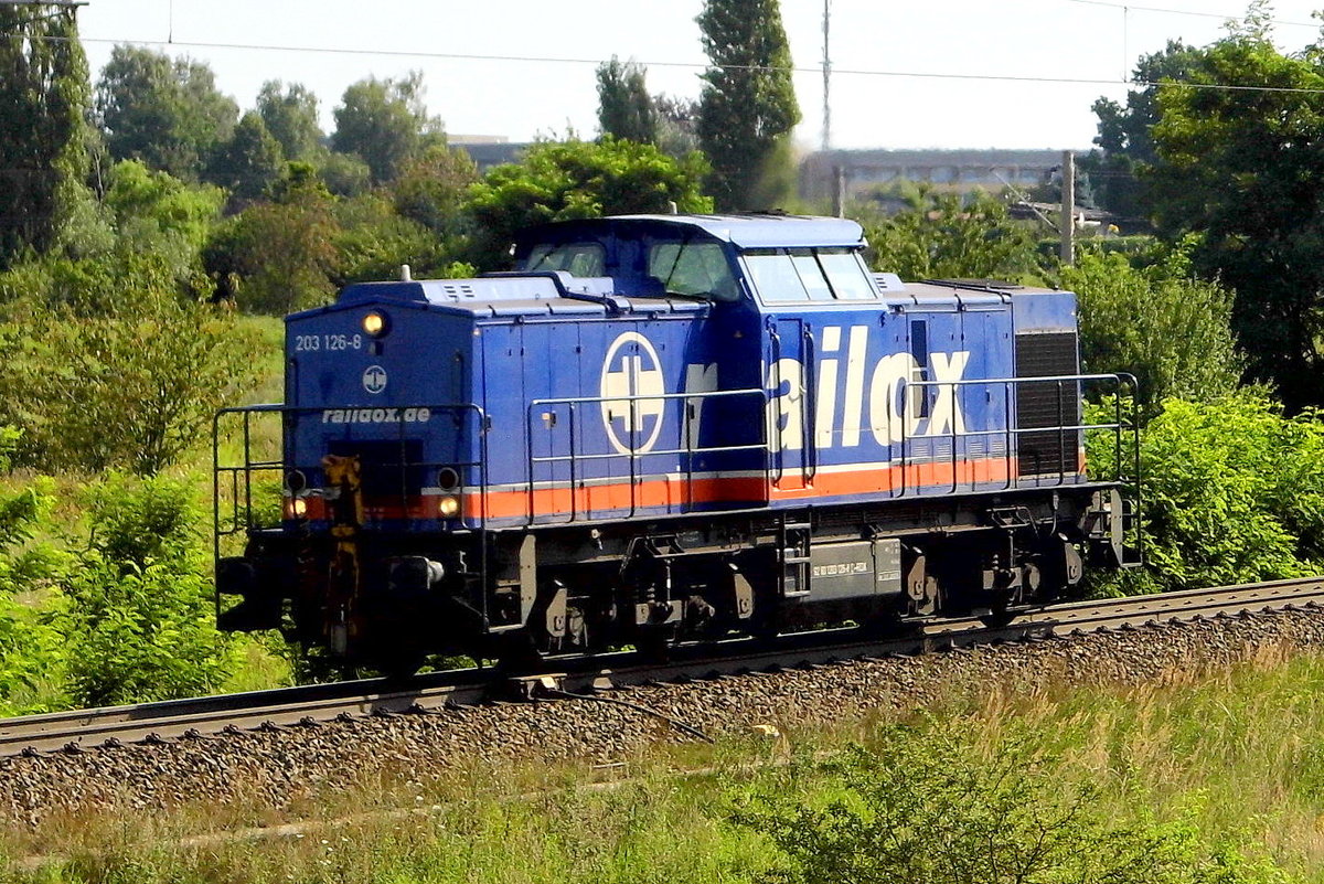 Am 15.08.2017 kam die 203 126-8 von Raildox aus Richtung Stendal und fuhr weiter in Richtung Salzwedel .
