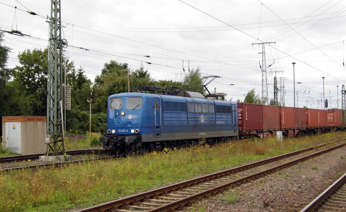 Am 15.09.2015 kam die 151 007-2 von der EGP aus Richtung Salzwedel nach Stendal und fuhr weiter in Richtung Magdeburg .