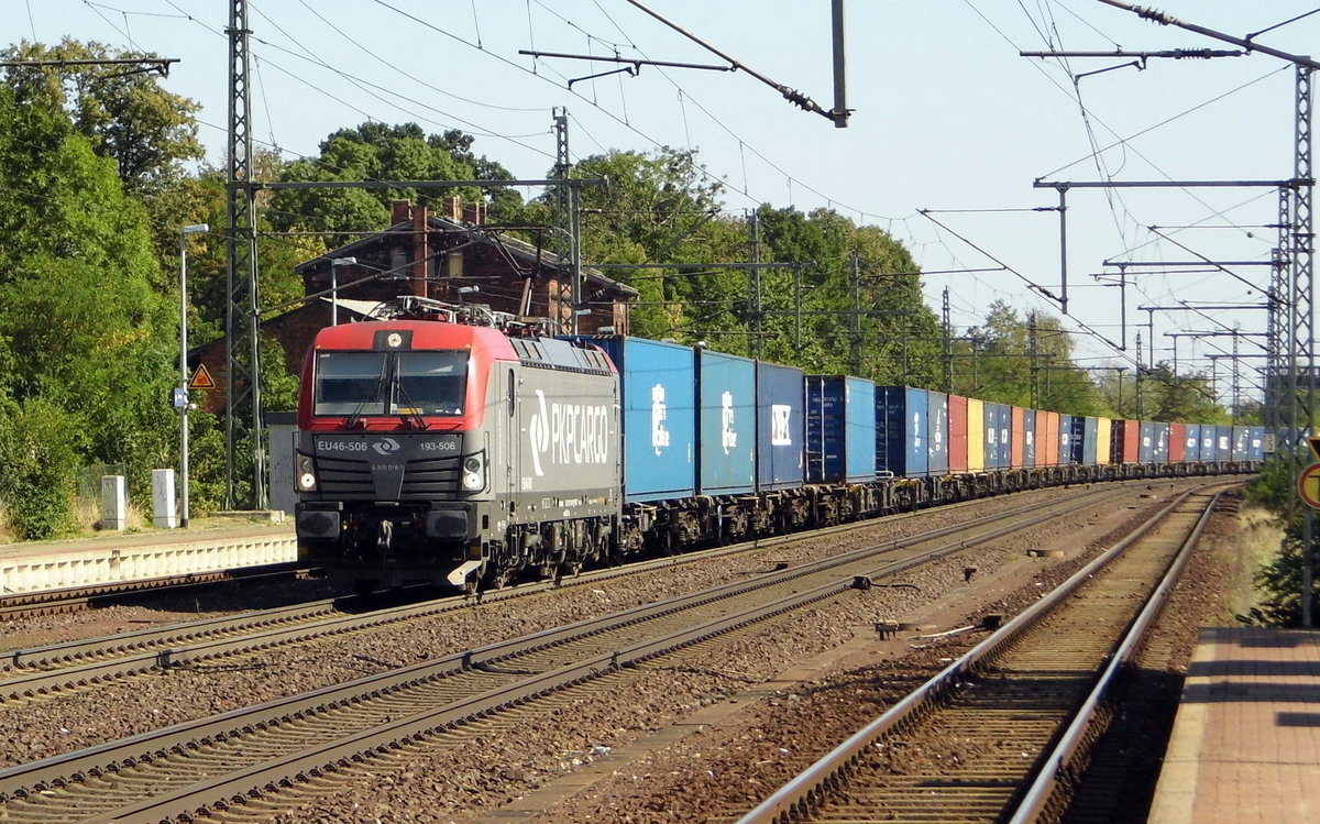Am 15.09.2016 kam die  EU46-506 (5370 018-1)  von der PKP Cargo aus Richtung Magdeburg nach Niederndodeleben und fuhr weiter in Richtung Braunschweig .