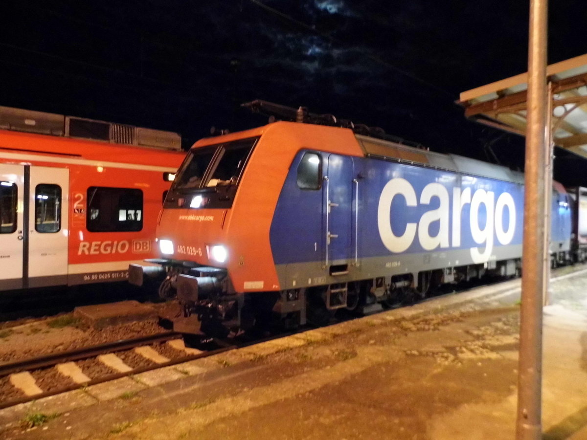 Am 17.05.2016 stand die 482 029-6 von METRANS (SBB Cargo)  in Stendal .