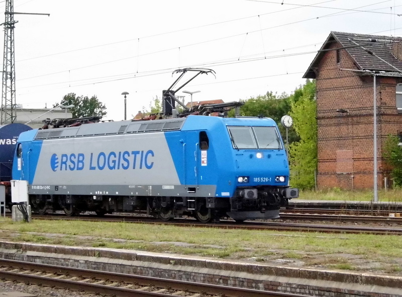 Am 17.08.2014 kam die 185 526-1 von der RSB Logistic aus Richtung Hannover nach Stendal und fuhr weiter in Richtung Berlin .