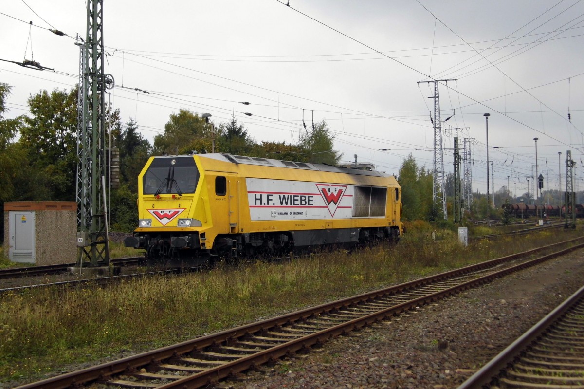 Am 17.10.2015 Rangierfahrt von der 264 011-8 von der H.F WIEBE in Stendal .