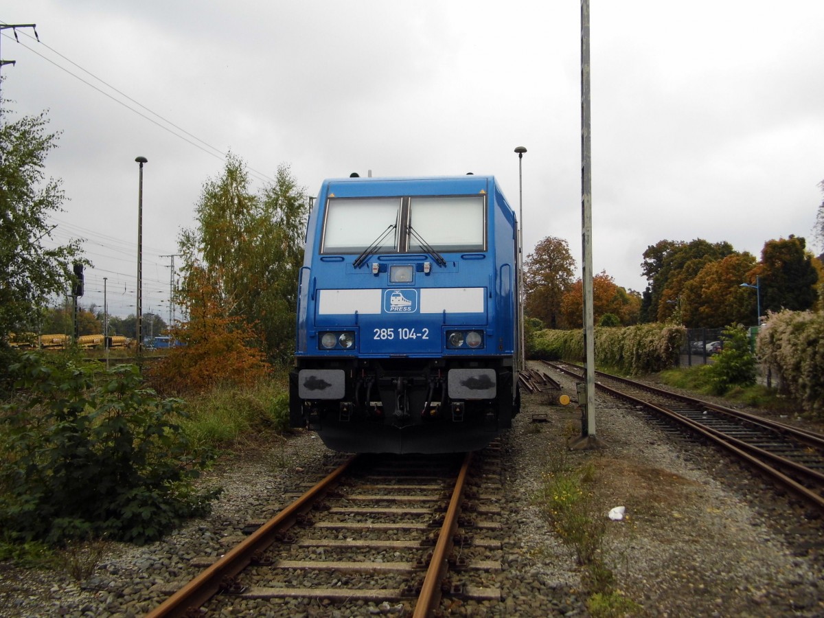 Am 17.10.2015 war die 285 104-2 von der Press (BTK)in Stendal abgestellt .