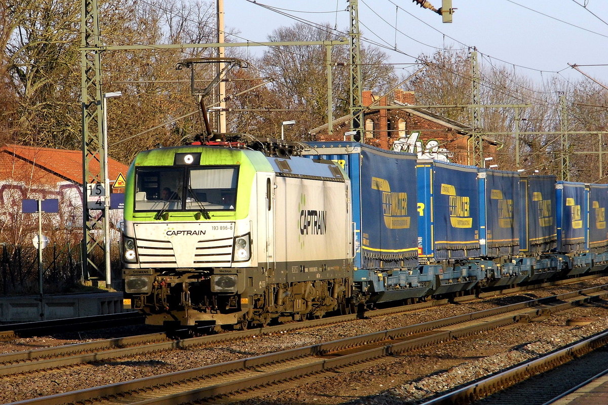Am 18.02.2019 kam die 193 896-8 von CAPTRAIN .  aus Richtung Magdeburg nach Niederndodeleben und fuhr weiter in Richtung Braunschweig .