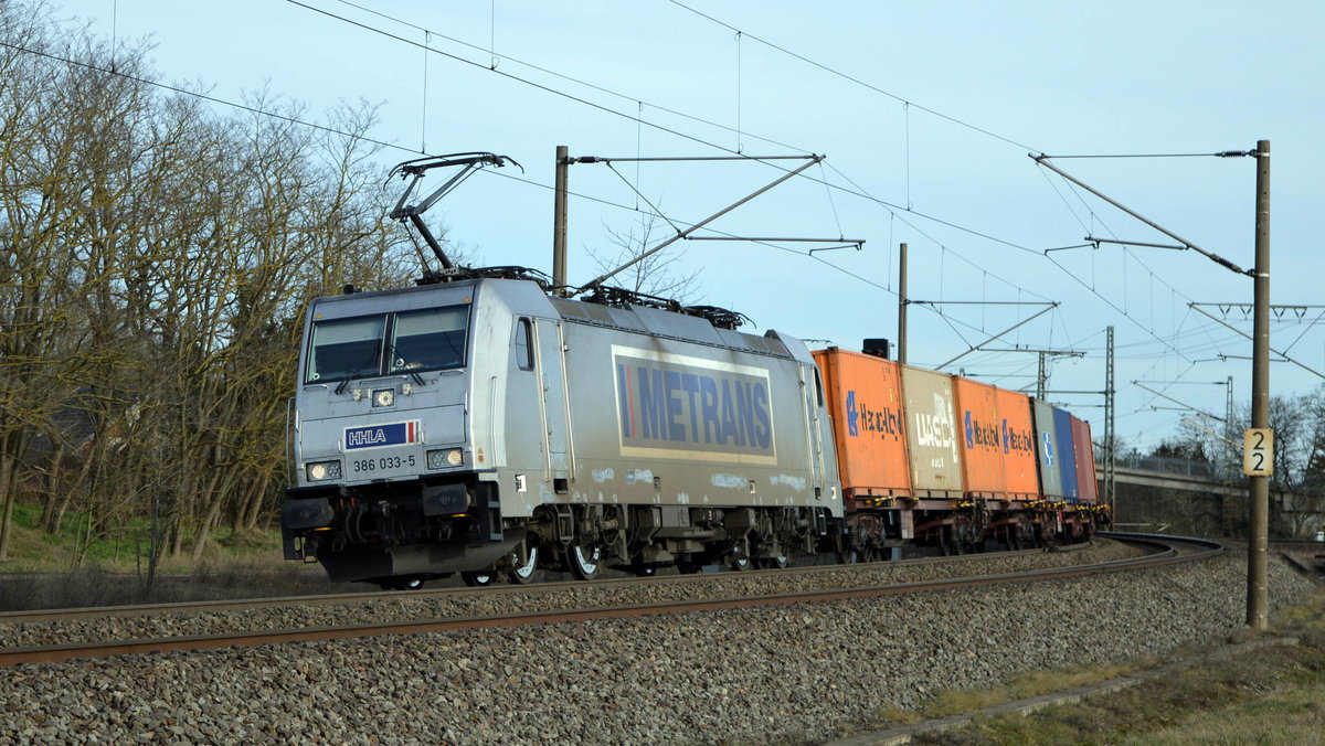Am 18.02.2021 kam die  386 033-9 von METRANS aus Richtung Stendal und fuhr weiter in Richtung Wittenberge .