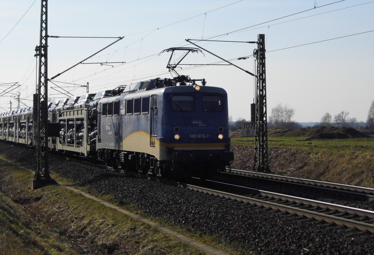 Am 18.03.2015 kam die 140 870-7 von der  evb Logistik aus Richtung Hannover und fuhr weiter in Richtung Stendal .