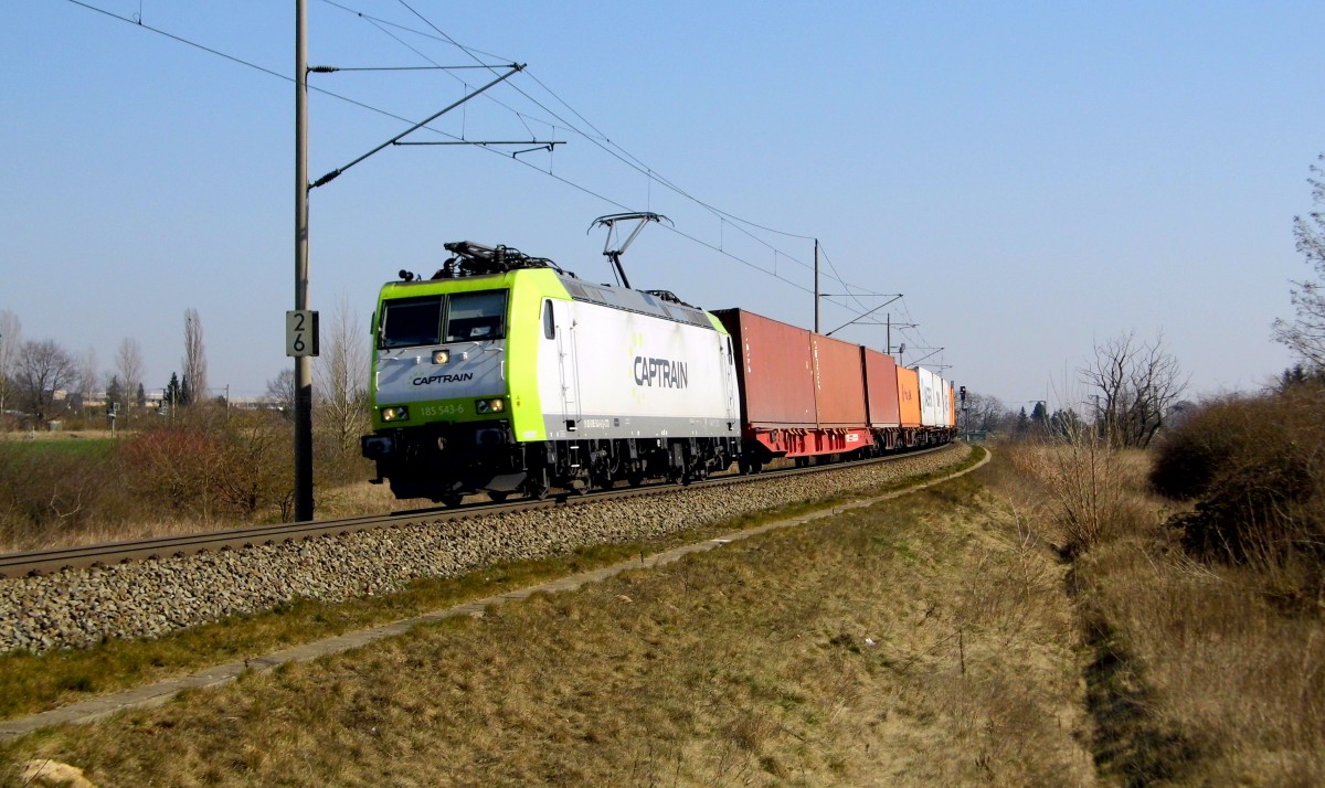 Am 18.03.2015 kam die 185 543-6 von der CAPTRAIN aus Richtung Stendal und fuhr weiter in Richtung Salzwedel .
