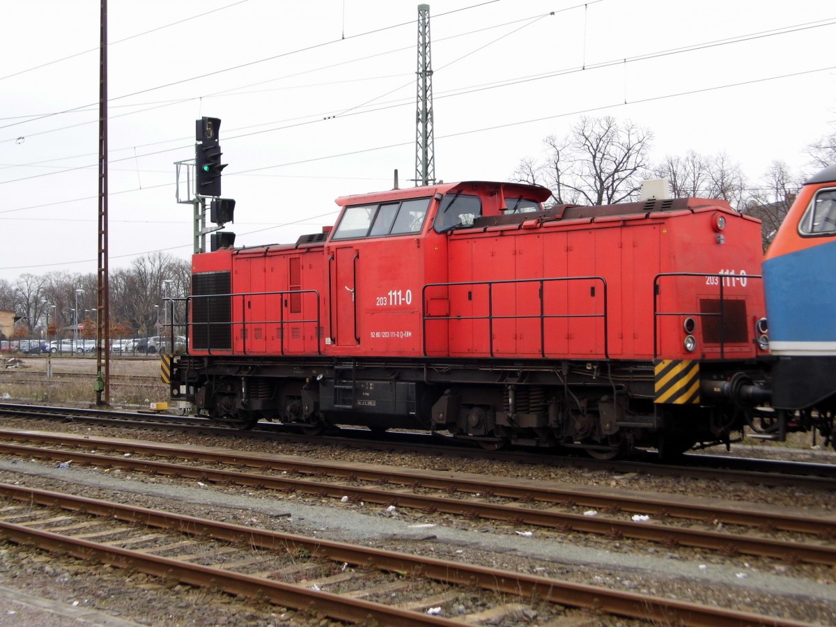 Am 18.03.2016 stand die 203 111-0 von der EBM in Stendal .