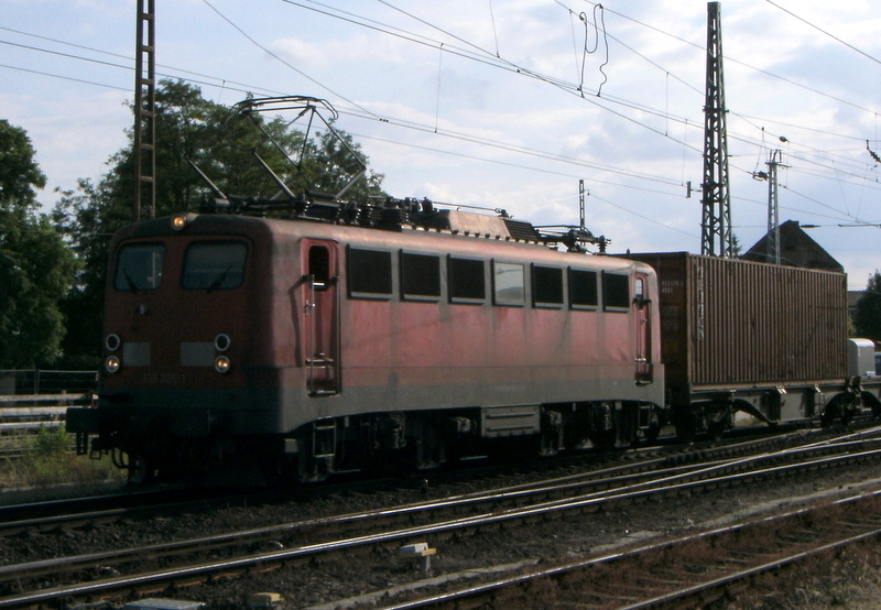 Am 18.06.2014 kam die 139 285-1 von der EGP aus Richtung Salzwedel durch Stendal und Fuhr weiter in Richtung Magdeburg.
