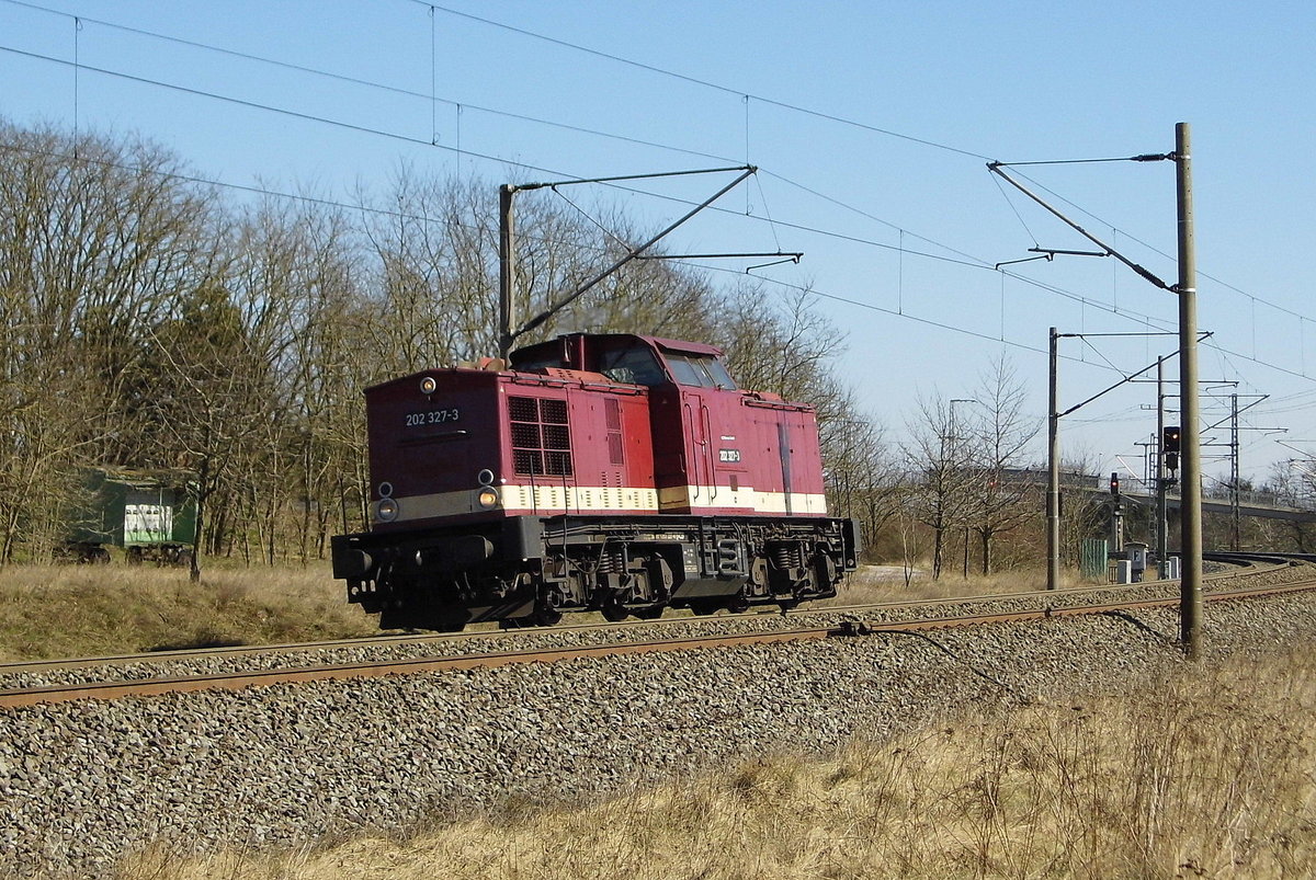 Am 19.03.2018 fuhr die  202 327-3 von der SETG ( CLR - Cargo Logistik Rail-Service GmbH,) von Stendal nach Niedergörne .