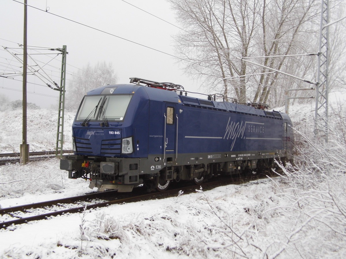 Am 21.01.2015 war die 193 845 von der SETG ( MGW Service )bei Borstel bei Stendal abgestellt .