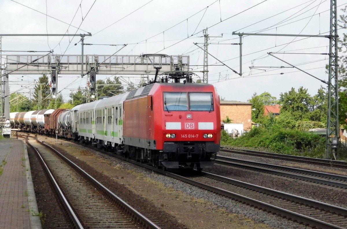 Am 21.05.2015 kam die 145 014-7 von der DB aus Richtung Braunschweig nach Niederndodeleben und fuhr weiter in Richtung Magdeburg .