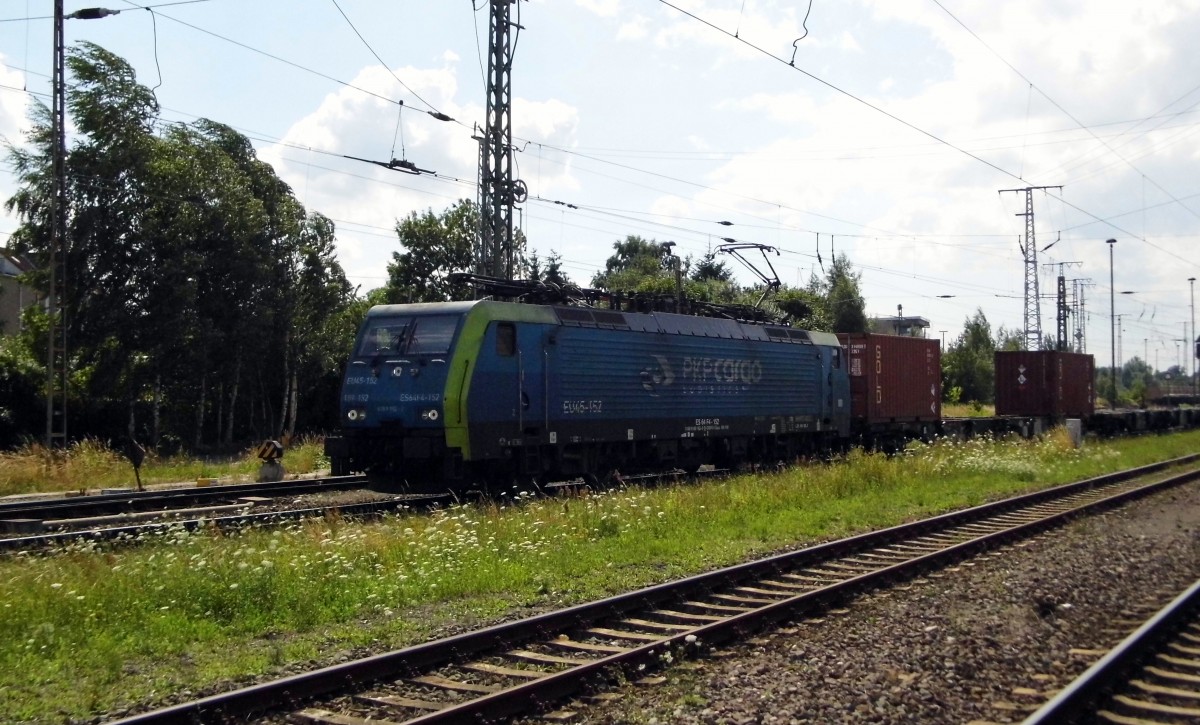 Am 21.07.2015 kam die 189 152 von der PKP Cargo ( MRCE dispolok ) aus Richtung Hannover nach Stendal und fuhr weiter in Richtung Berlin .