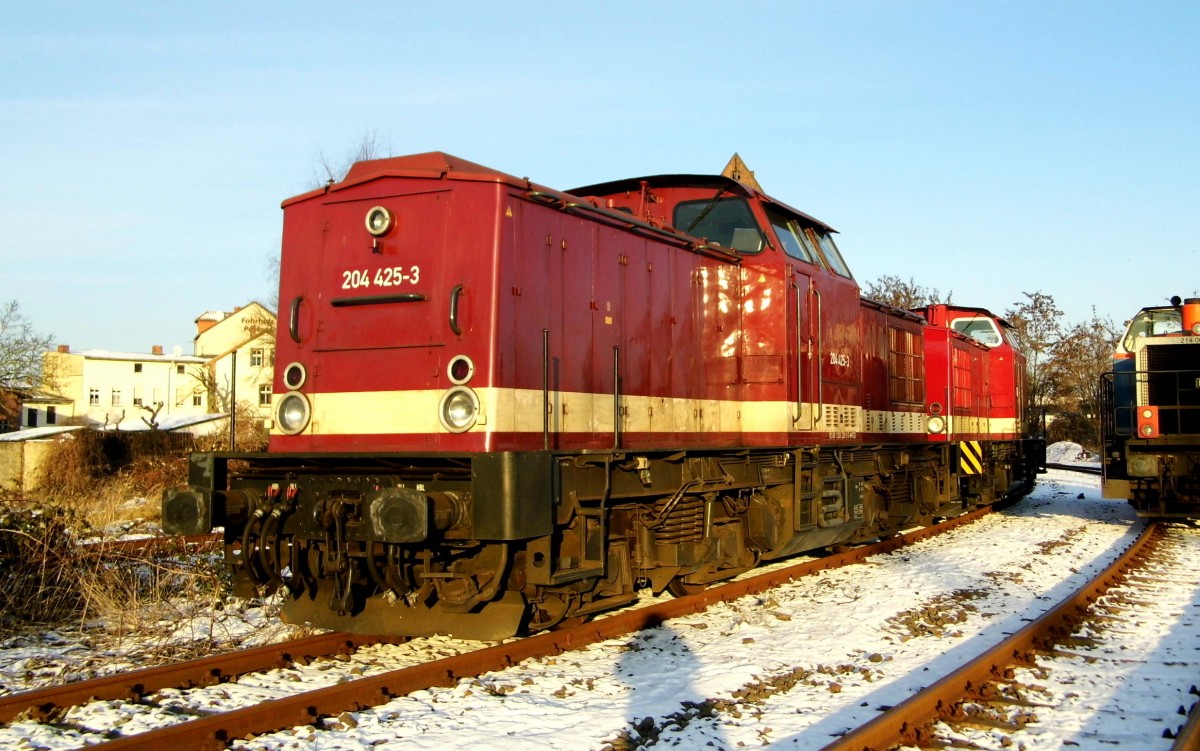  Am 22.01.2016 waren die 204 425-3 und die 204 347-9 von der MTEG (Press) in Stendal abgestellt .