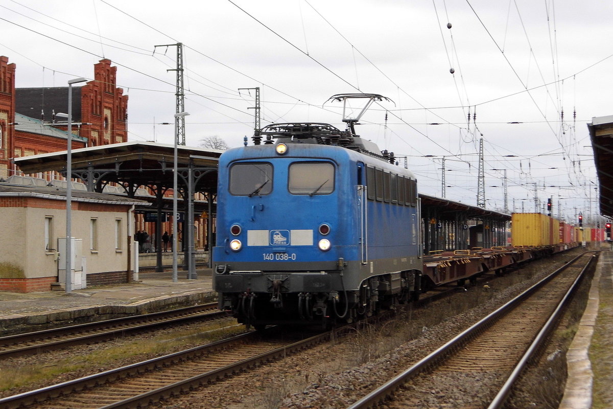Am 23.03.2018 fuhr die 140 038-0 von METRANS (PRESS) von Leipzig nach Stendal und weiter nach Hamburg .