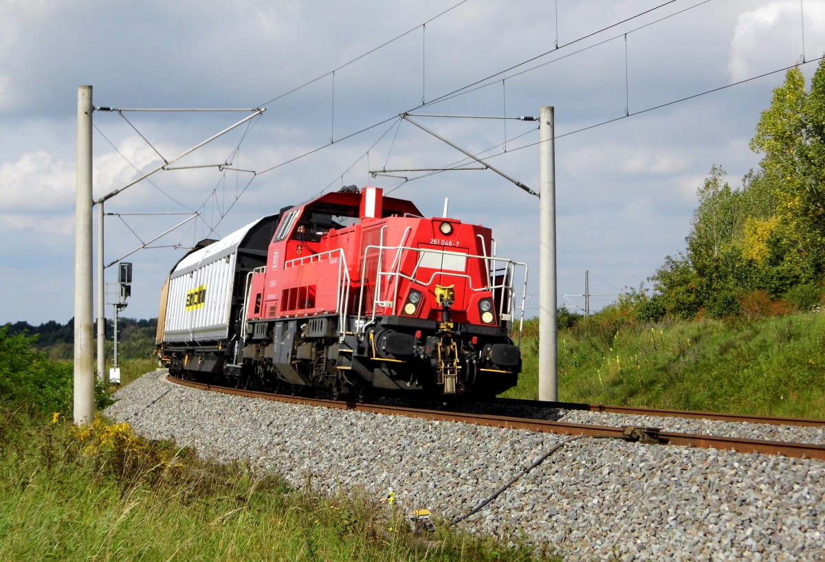 Am 24.09.2015 kam die 261 046-7 von der DB aus Richtung Niedergörne und fuhr weiter in Richtung Stendal .