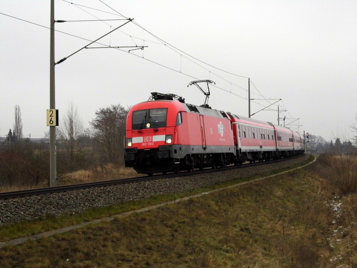 Am 25.01.2015 kam die 182 003 von der DB aus Richtung Stendal und fuhr nach Salzwedel . 