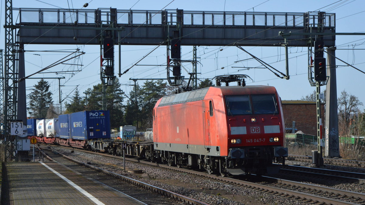 Am 25.02.2021 kam die 145 047-7 von DB Cargo Deutschland AG, aus Richtung Braunschweig nach Niederndodeleben und fuhr weiter in Richtung Magdeburg .