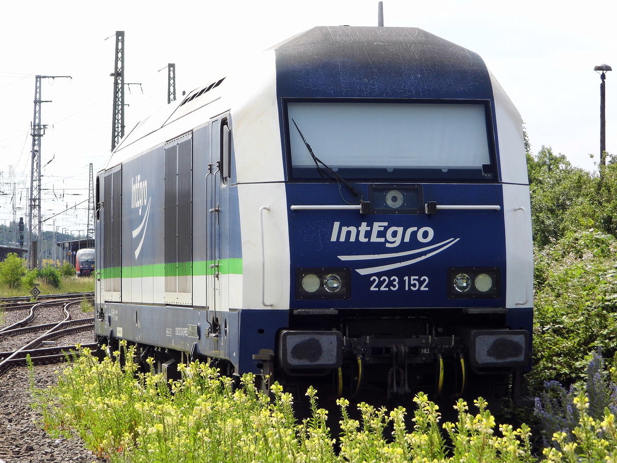 Am 26.06.2017 war die   223 152-0 von IntEgro (Press) in Stendal abgestellt.