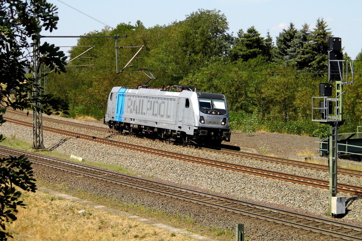 Am 26.07.2018 fuhr die 187 303-3 von der SETG (Railpool) von Borstel   nach Stendal .