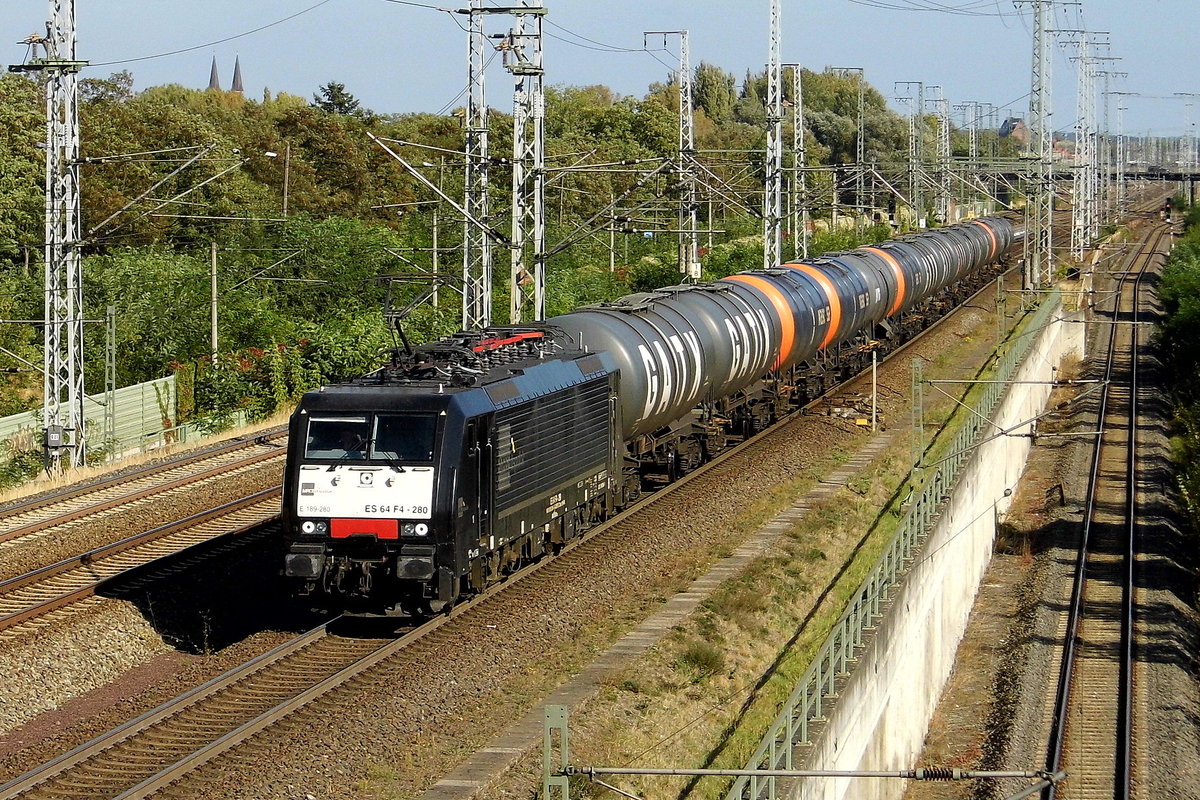 Am 27.09.2018 kam die  189 280-1 von der  CTL Logistics GmbH, (MRCE Dispolok) aus Richtung Stendal und fuhr weiter in Richtung Salzwedel .