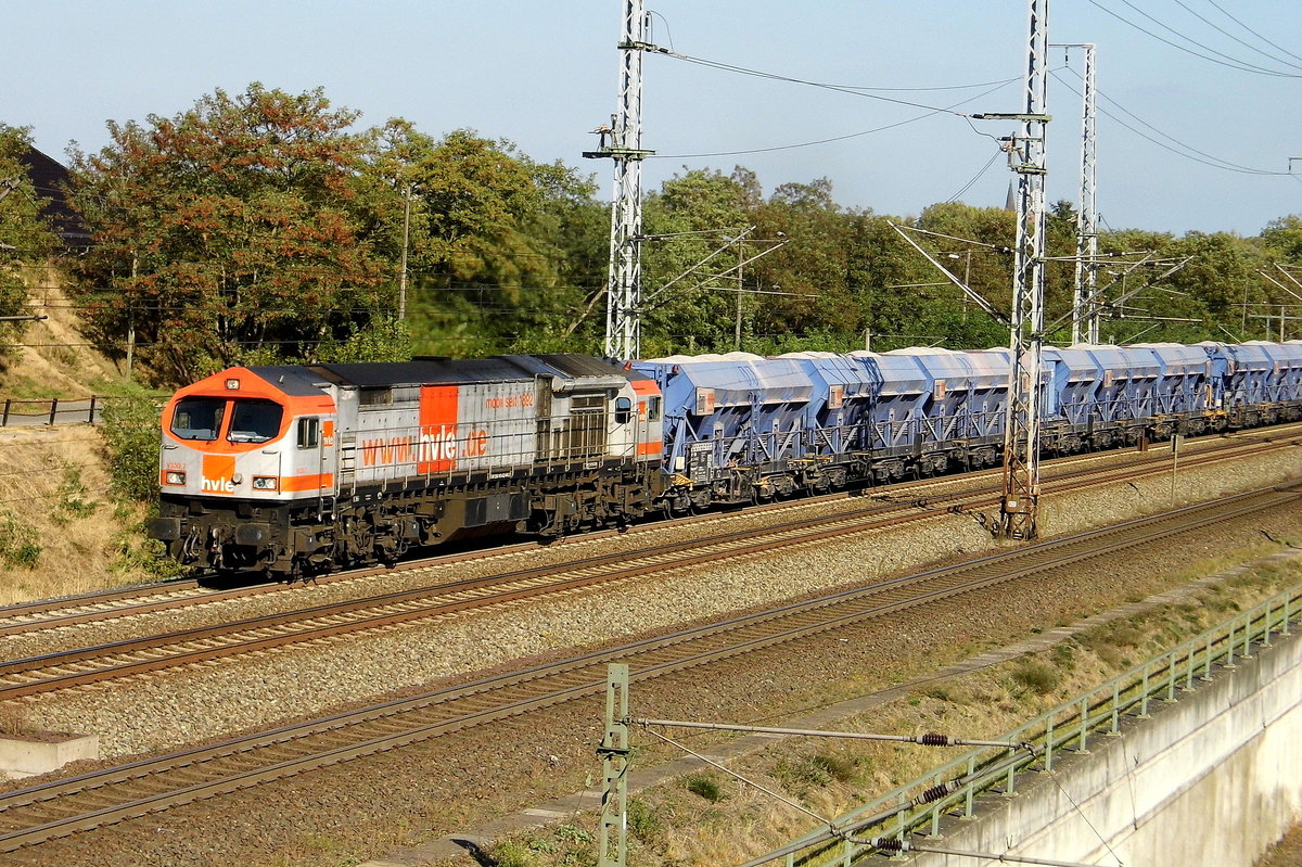 Am 27.09.2018 kam die V330.7 (250 005-6) von der HVLE  aus Richtung Stendal und fuhr weiter in Richtung Wittenberge.