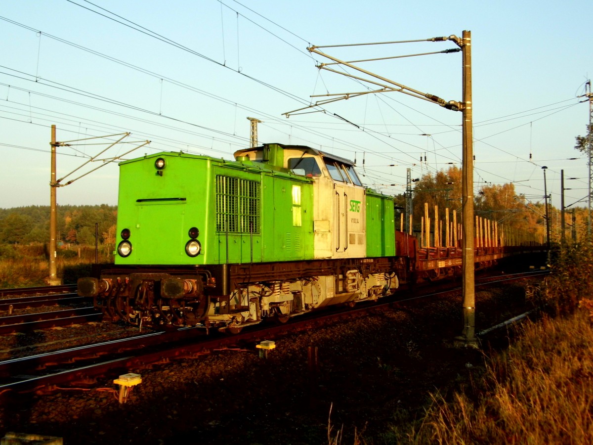 Am 27.10.2015 kam die 202 787-8 von der SETG aus Richtung Niedergörne nach Borstel .