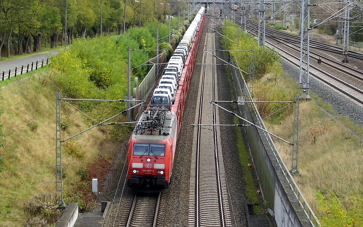 Am 27.10.2017 kam die 189 057-3 von  DB Cargo Deutschland AG,     aus Richtung Stendal und fuhr weiter in Richtung Braunschweig .