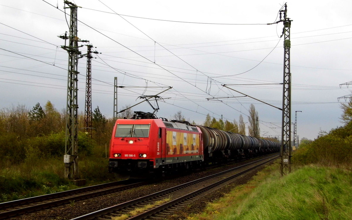 Am 28.04.2016 kam die 185 586-5 von der HGK aus Richtung Magdeburg und fuhr nach Stendal.