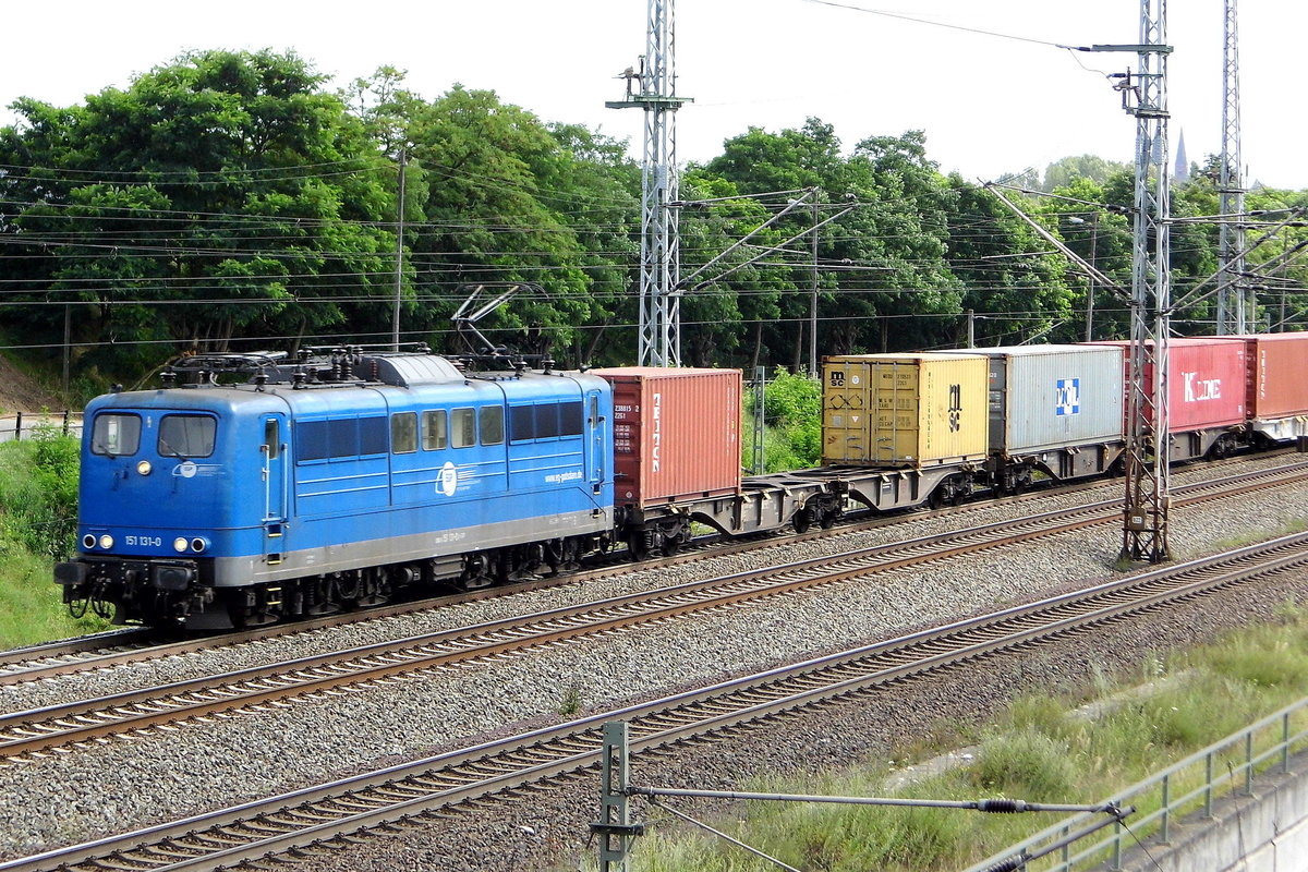 Am 28.07.2017 kam die 151 131-0 von der  EGP – Eisenbahngesellschaft Potsdam, aus Richtung Stendal und fuhr weiter in Richtung Wittenberge .