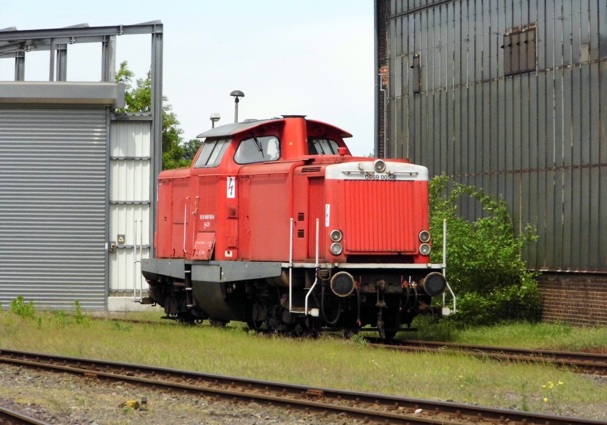 Am 30 .05.2015 stand die 55 0469 005-6   im RAW Stendal bei Alstom Lokomotiven Service GmbH .