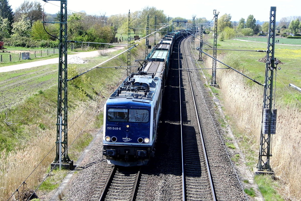 Am 30.04.2017 kam die  155 048-6 von der IntEgro (Press) aus Richtung Braunschweig nach Stendal .