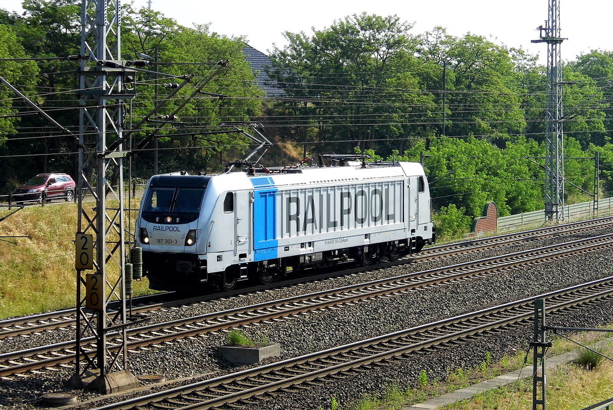 Am 31.05.2018 fuhr die 187 303-3 von der SETG (Railpool) von Stendal nach Borstel .