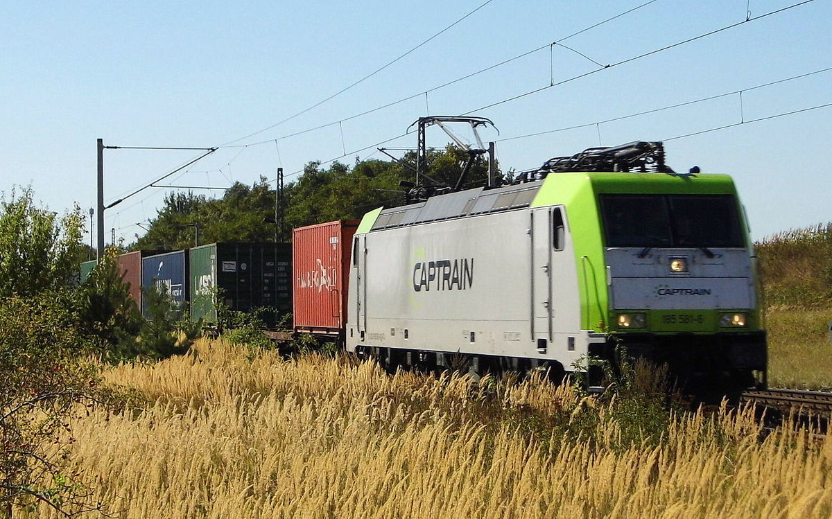 Am 31.08.2016 kam die 185 581-6 von    CAPTRANI aus der Richtung Magdeburg nach Demker und fuhr weiter in Richtung Stendal .