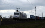 br-7-386-traxx-f/492915/am-28042016-kam-die-386-007-9 Am 28.04.2016 kam die 386 007-9 von METRANS aus Richtung Salzwedel und fuhr weiter in Richtung Stendal .