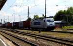 br-7-386-traxx-f/504261/am-26062016-kam-die-386-005-3 Am 26.06.2016 kam die 386 005-3 von METRANS aus Richtung Magdeburg nach Stendal und fuhr weiter in Richtung  Salzwedel .