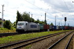 Am 06.08.2016 kam die  386 015-2 von METRANS aus Richtung Salzwedel nach Stendal und fuhr weiter in Richtung Magdeburg .